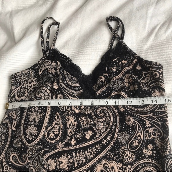 Jones New York Paisley Nightgown Size Small - Picture 3 of 8